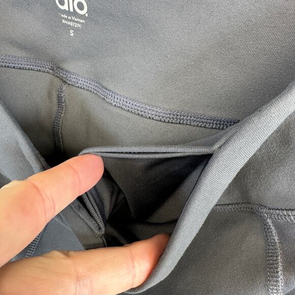 ALO Vitality Mesh Leggings Womens Size Small Slate Gray Pull On Yoga Performance - Picture 4 of 10